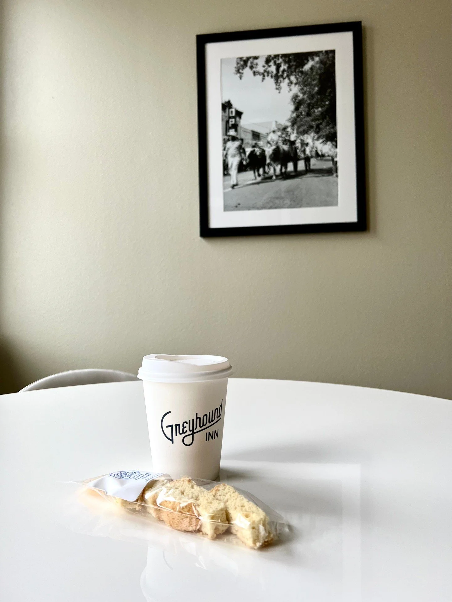 Our treat to you! Every stay at Greyhound Inn comes with a little taste of Tyler. In each guest room, you&rsquo;ll find a complimentary vanilla pound cake from @JaniesCakes, a beloved mother-daughter owned bakery known for their old-fashioned bundt-s